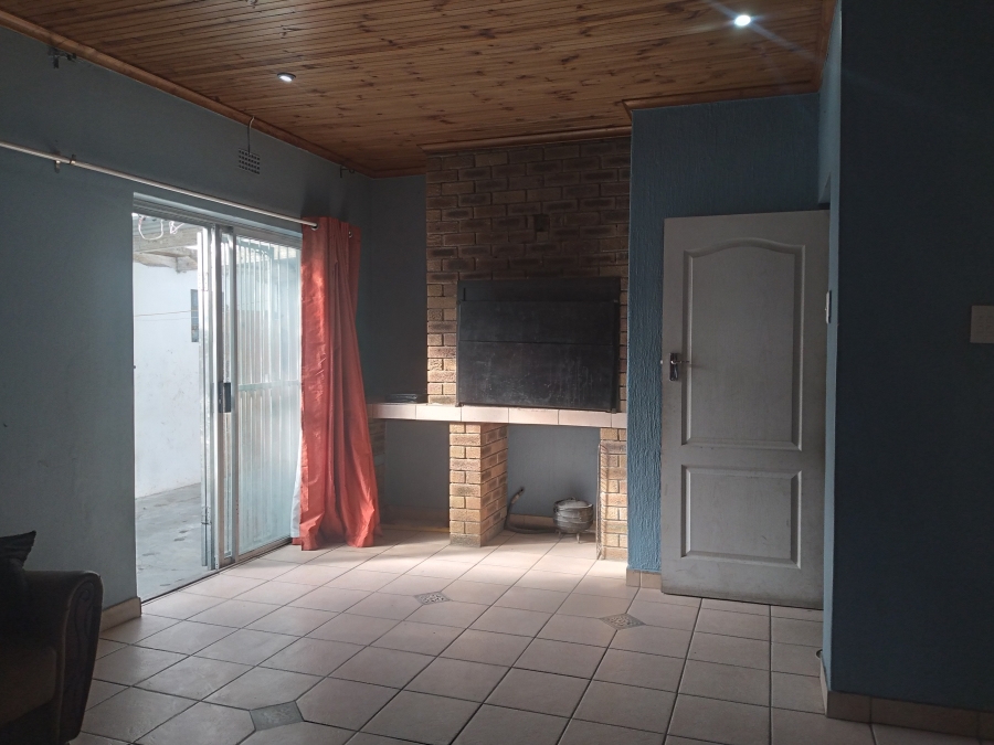 2 Bedroom Property for Sale in Belhar Western Cape